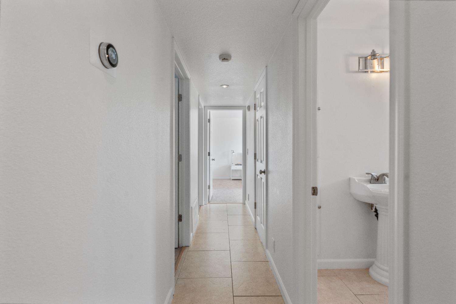 Detail Gallery Image 14 of 27 For 1387 Higton Street, Manteca,  CA 95336 - 3 Beds | 2 Baths