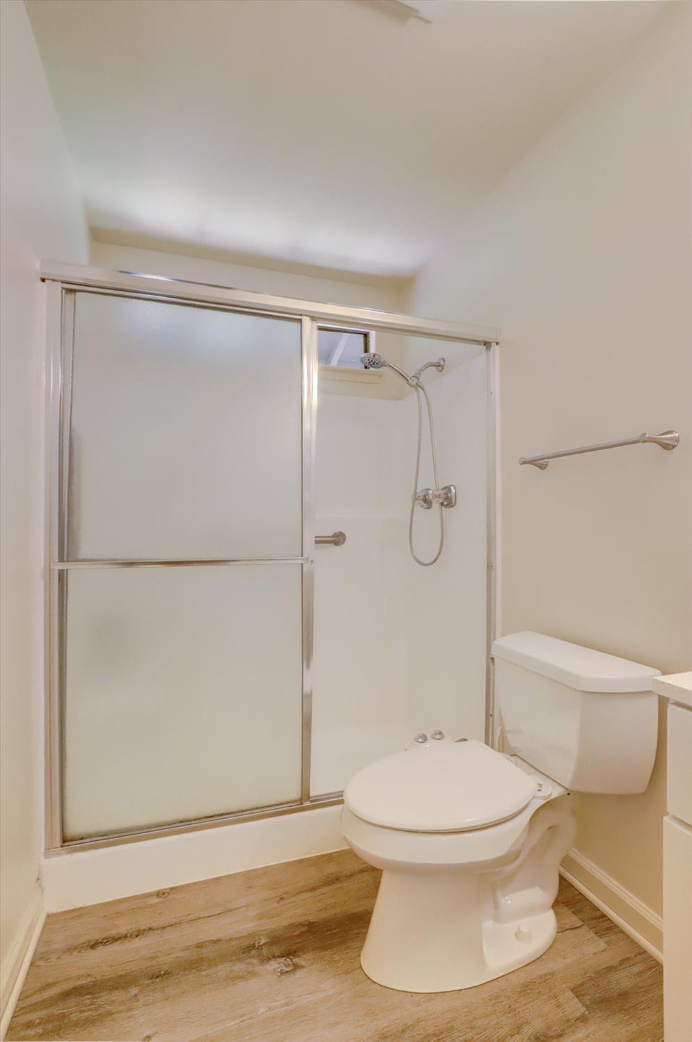 Detail Gallery Image 11 of 33 For 360 Rhode Island St, Grass Valley,  CA 95945 - 3 Beds | 2 Baths