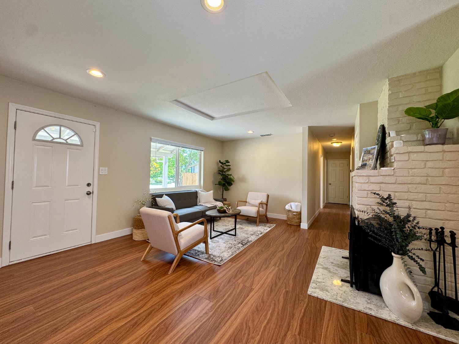 Mohawk Way, Fair Oaks, California image 10