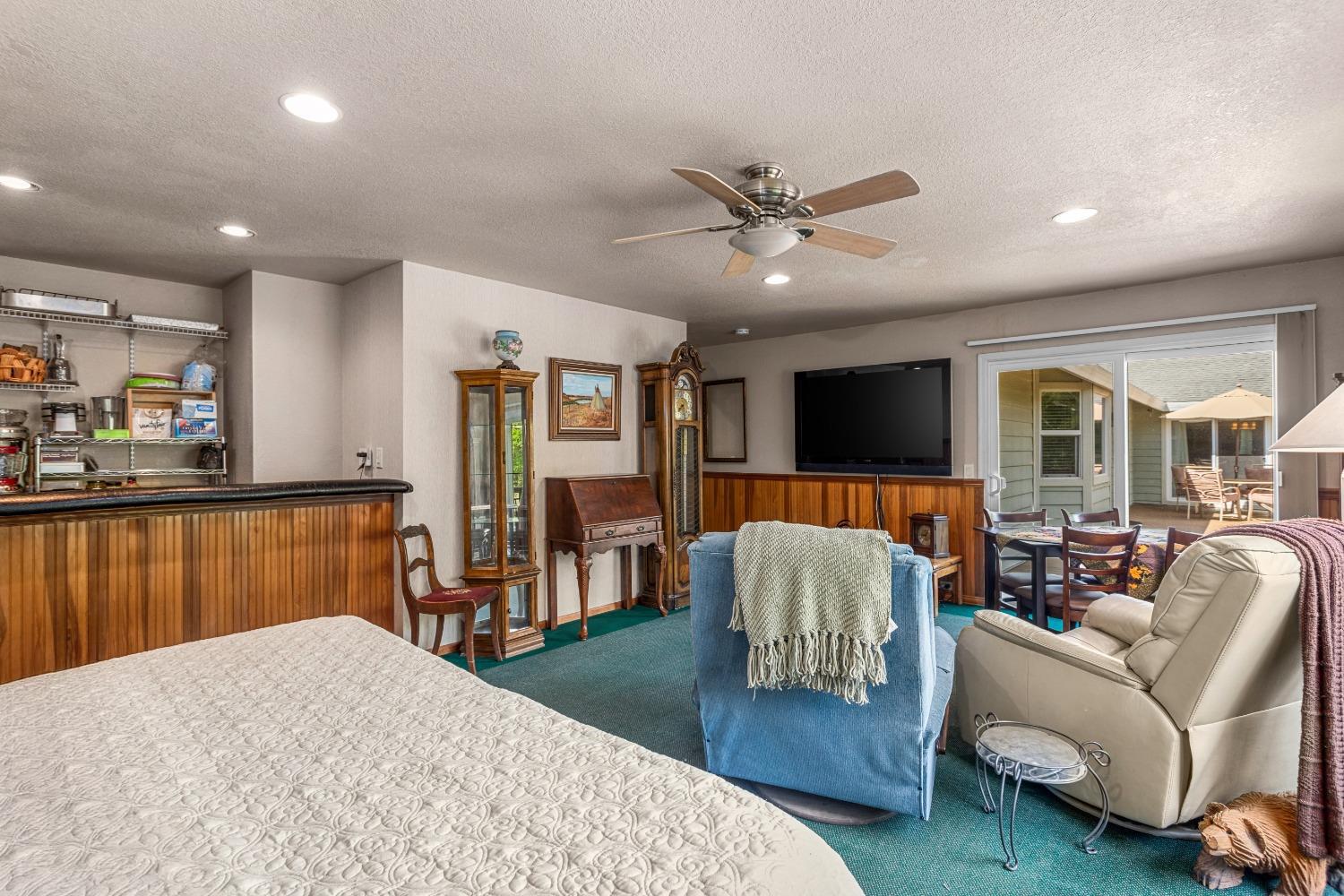 Detail Gallery Image 17 of 62 For 1731 Starbuck Rd, Rescue,  CA 95672 - 4 Beds | 3 Baths