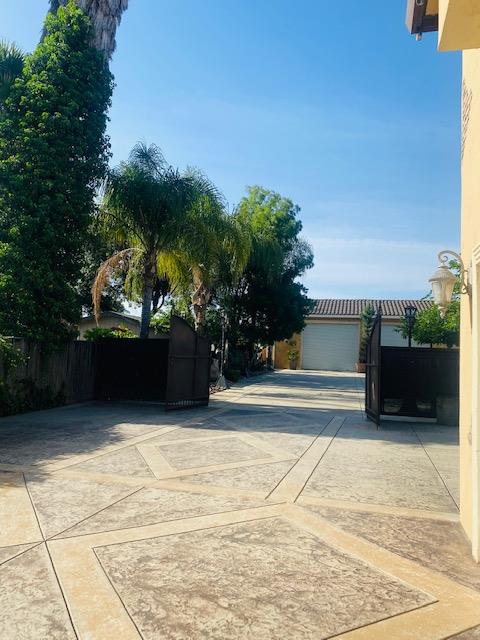 Detail Gallery Image 10 of 17 For 3522 E Barron Rd, Acampo,  CA 95220 - 5 Beds | 4 Baths