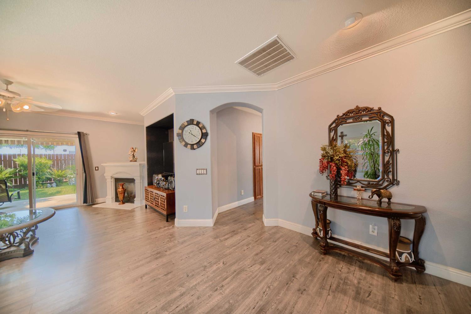 Detail Gallery Image 38 of 98 For 2994 La Vina Cir, Los Banos,  CA 93635 - 3 Beds | 2 Baths