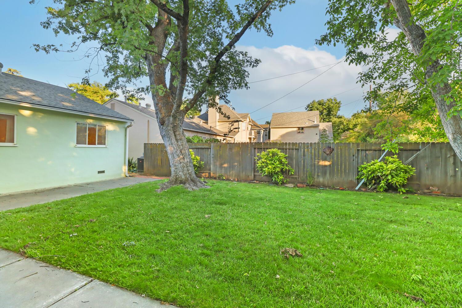 Detail Gallery Image 34 of 36 For 601 J St, Davis,  CA 95616 - 3 Beds | 2 Baths