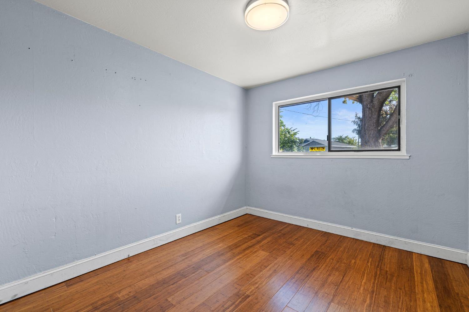Detail Gallery Image 12 of 28 For 10529 Malaga Way, Rancho Cordova,  CA 95670 - 3 Beds | 2 Baths