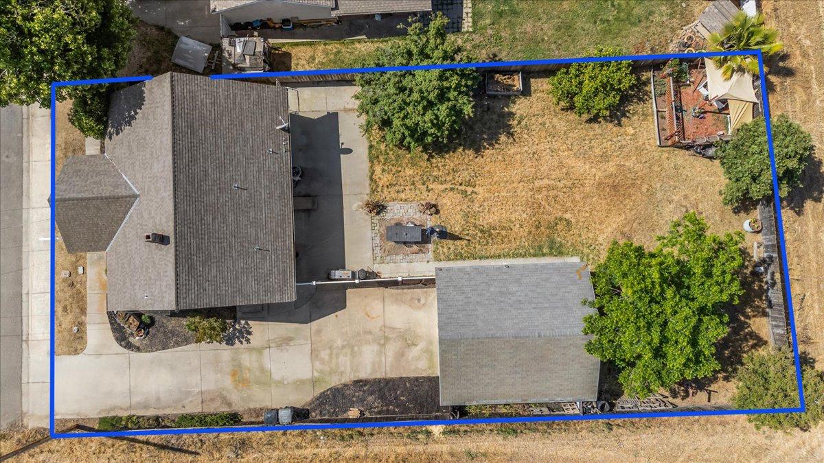 Detail Gallery Image 60 of 61 For 209 S Pasadena Ave, Waterford,  CA 95386 - 3 Beds | 1 Baths
