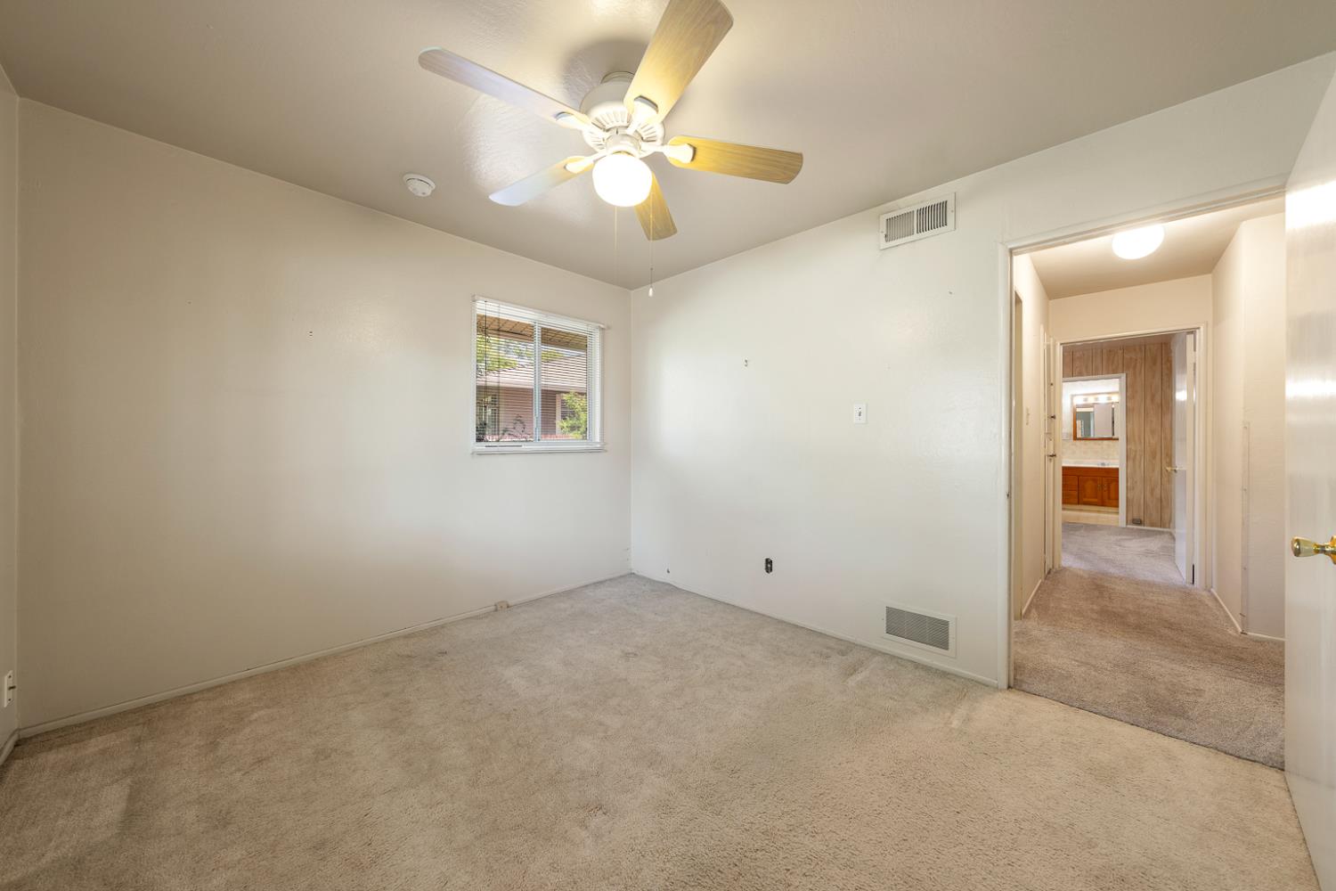 Detail Gallery Image 18 of 32 For 1812 Vesta Way, Sacramento,  CA 95864 - 3 Beds | 2 Baths