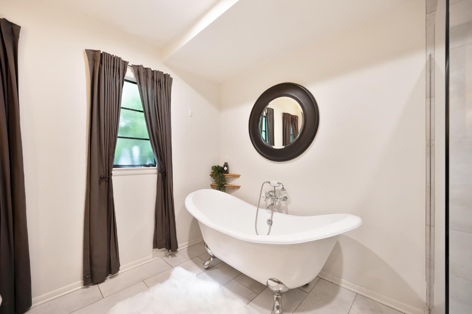 Detail Gallery Image 48 of 64 For 5428 Fair Oaks Blvd, Carmichael,  CA 95608 - 4 Beds | 2 Baths