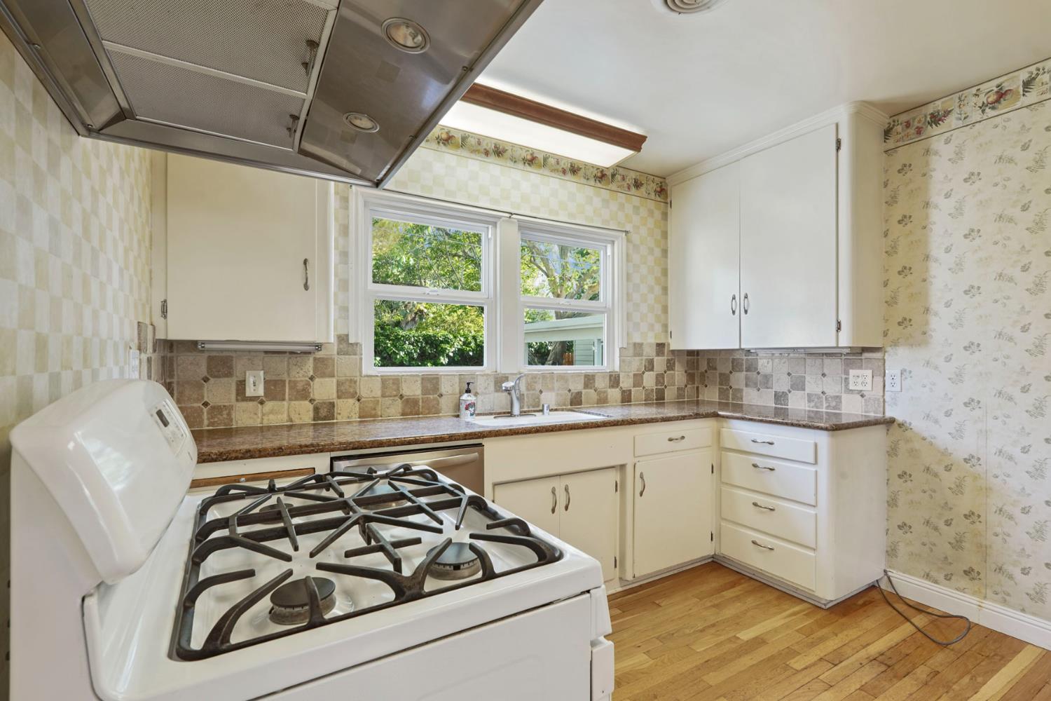 Detail Gallery Image 21 of 47 For 1308 Rivara Rd, Stockton,  CA 95207 - 4 Beds | 2 Baths
