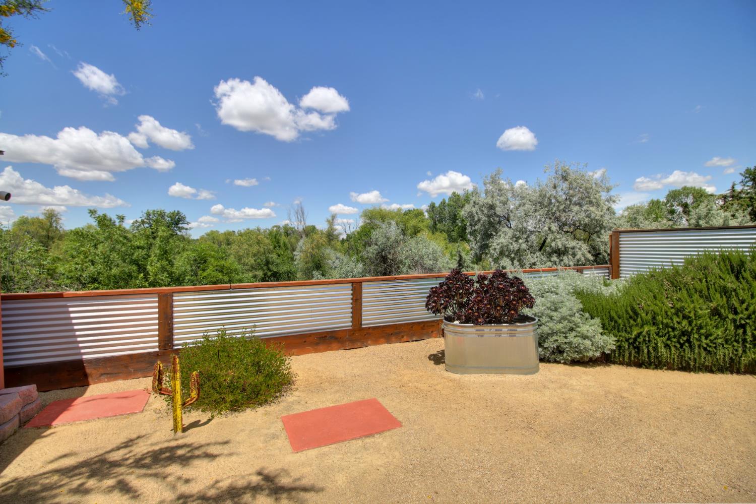 Detail Gallery Image 44 of 52 For 135 Luz Pl, Davis,  CA 95616 - 2 Beds | 2 Baths