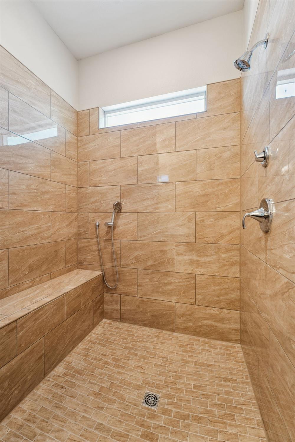Detail Gallery Image 15 of 22 For 4456 Danube River Ln, Sacramento,  CA 95834 - 2 Beds | 2 Baths
