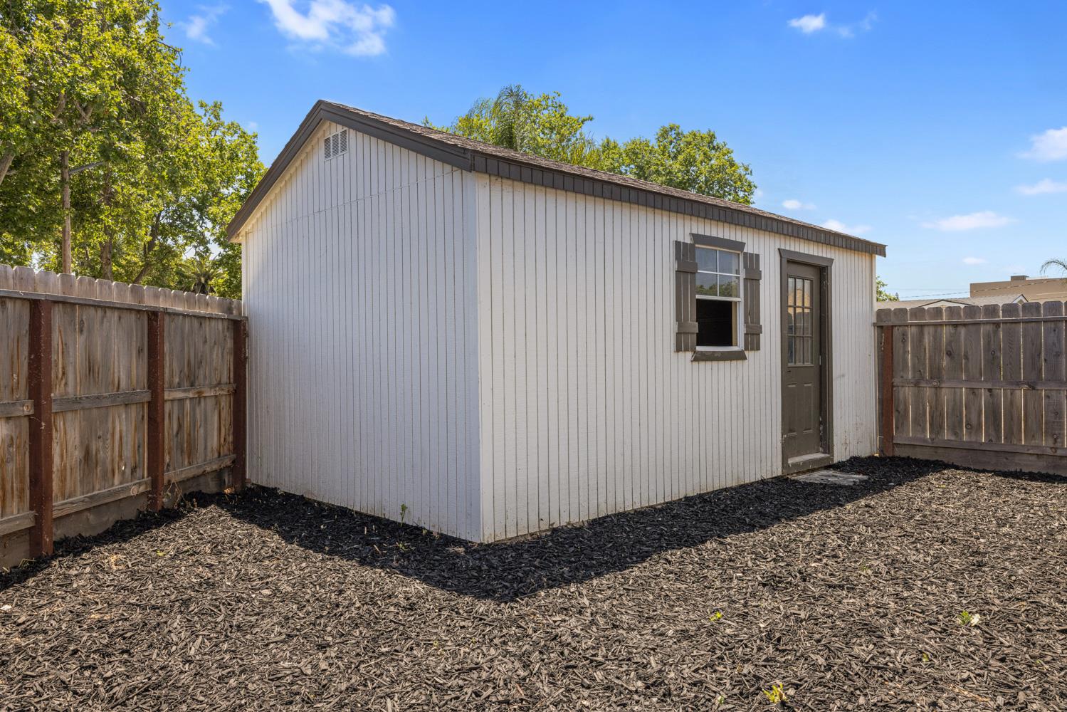 Detail Gallery Image 39 of 42 For 501 N Thor St, Turlock,  CA 95380 - 5 Beds | 2 Baths