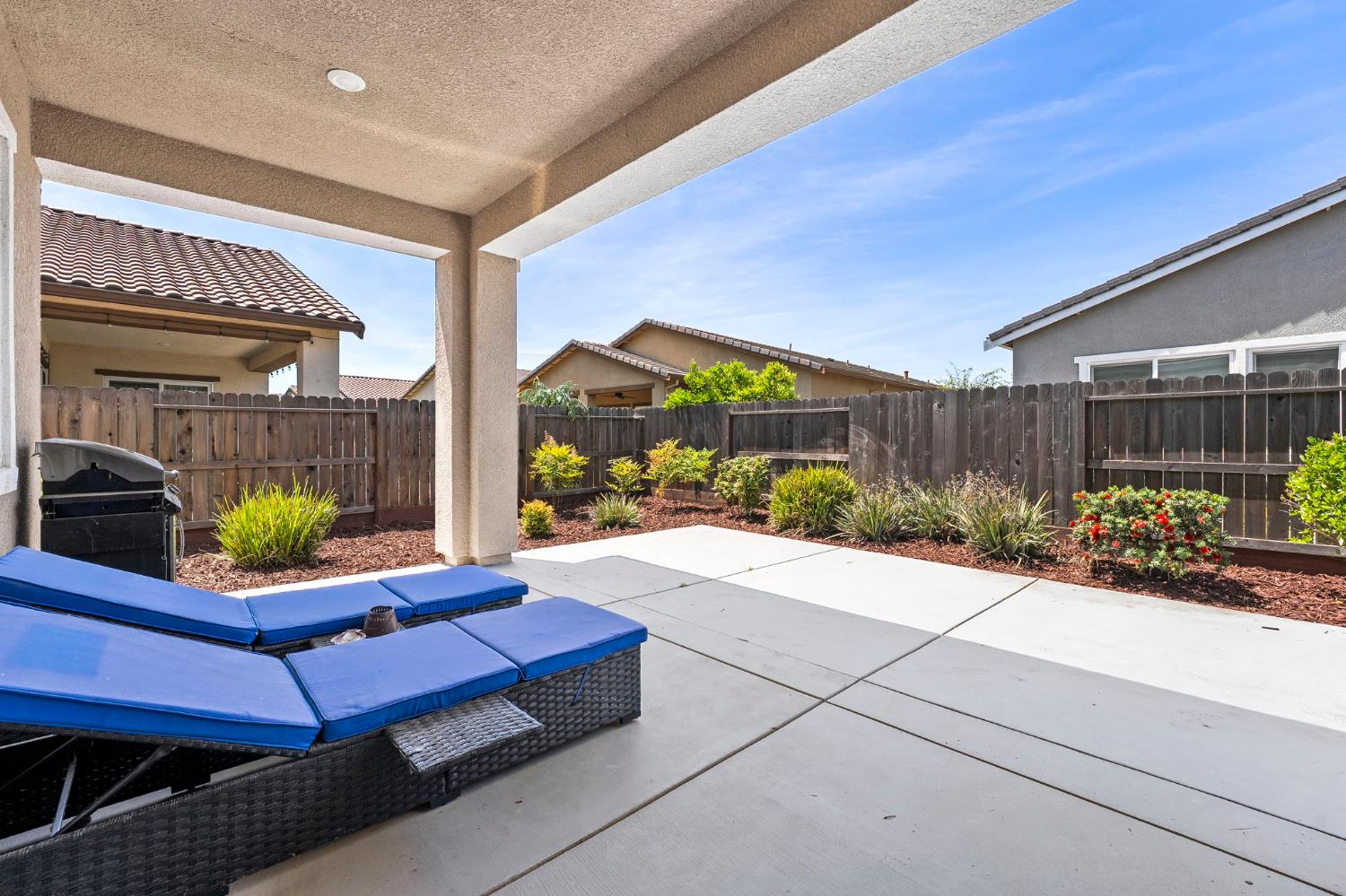 Detail Gallery Image 20 of 22 For 4456 Danube River Ln, Sacramento,  CA 95834 - 2 Beds | 2 Baths