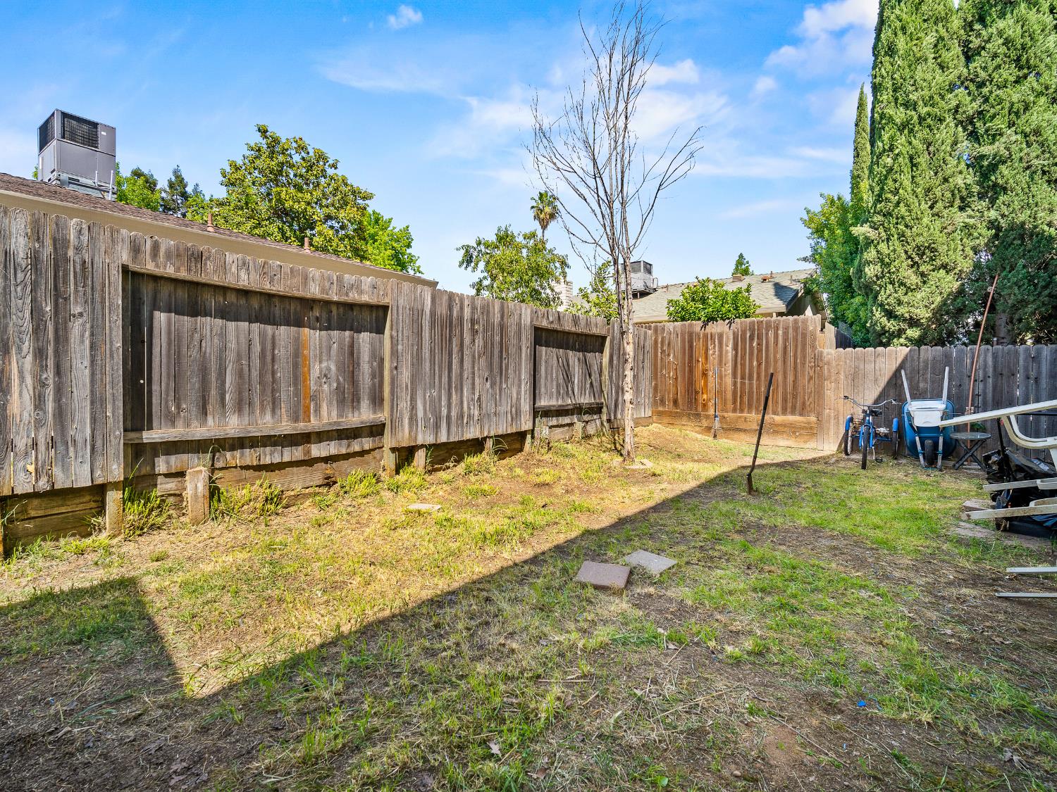 Detail Gallery Image 16 of 18 For 5785 Haskell Ave, Carmichael,  CA 95608 - – Beds | – Baths