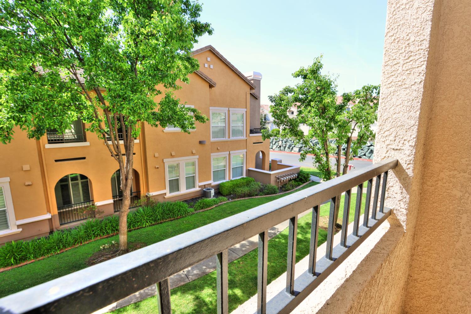 Photo #21: 225039412 Listing: Photo #21