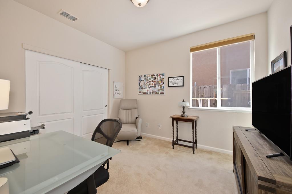 Detail Gallery Image 27 of 41 For 2874 Gray Fox Way, Lincoln,  CA 95648 - 3 Beds | 2 Baths