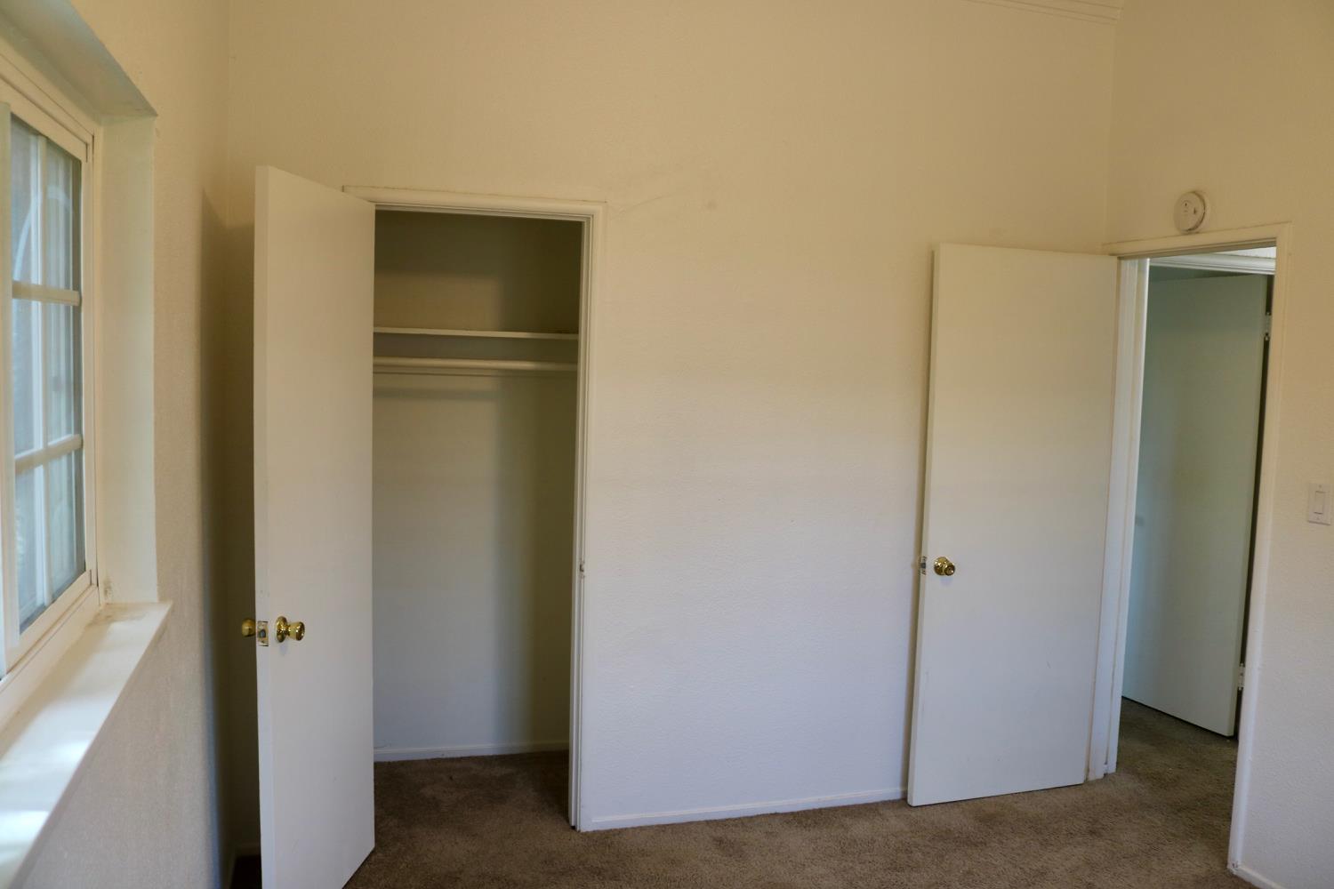 Detail Gallery Image 7 of 12 For 2501 Fernandez Dr, Sacramento,  CA 95822 - 3 Beds | 1 Baths