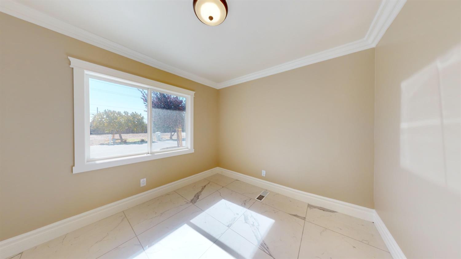 Detail Gallery Image 34 of 146 For 6237 Yosemite Blvd, Modesto,  CA 95357 - 3 Beds | 2 Baths