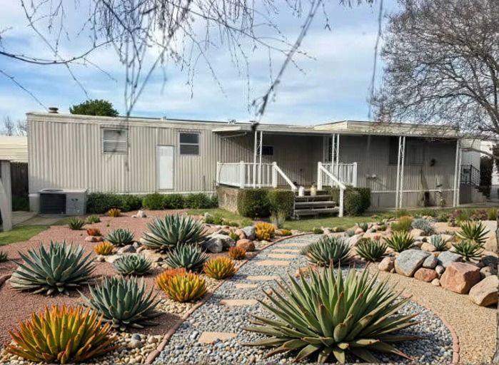 Detail Gallery Image 6 of 28 For 2505 Jackson Ave 124, Escalon,  CA 95320 - 2 Beds | 2 Baths