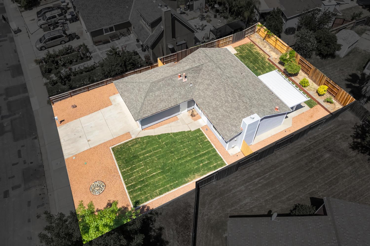 Detail Gallery Image 34 of 35 For 63 Milpitas Cir, Sacramento,  CA 95823 - 3 Beds | 1 Baths