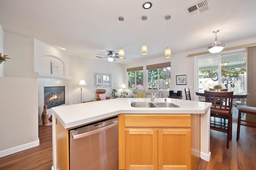 Detail Gallery Image 15 of 41 For 2874 Gray Fox Way, Lincoln,  CA 95648 - 3 Beds | 2 Baths