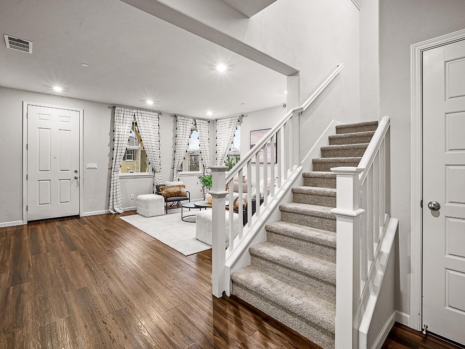 Detail Gallery Image 29 of 63 For 3223 Haskell Way, El Dorado Hills,  CA 95762 - 4 Beds | 2/1 Baths