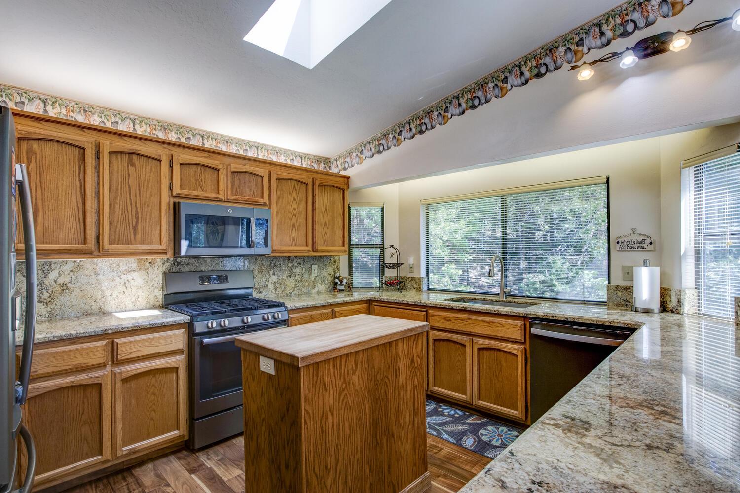 Detail Gallery Image 20 of 78 For 1004 Bear Run Way, Camp Connell,  CA 95223 - 3 Beds | 3/1 Baths