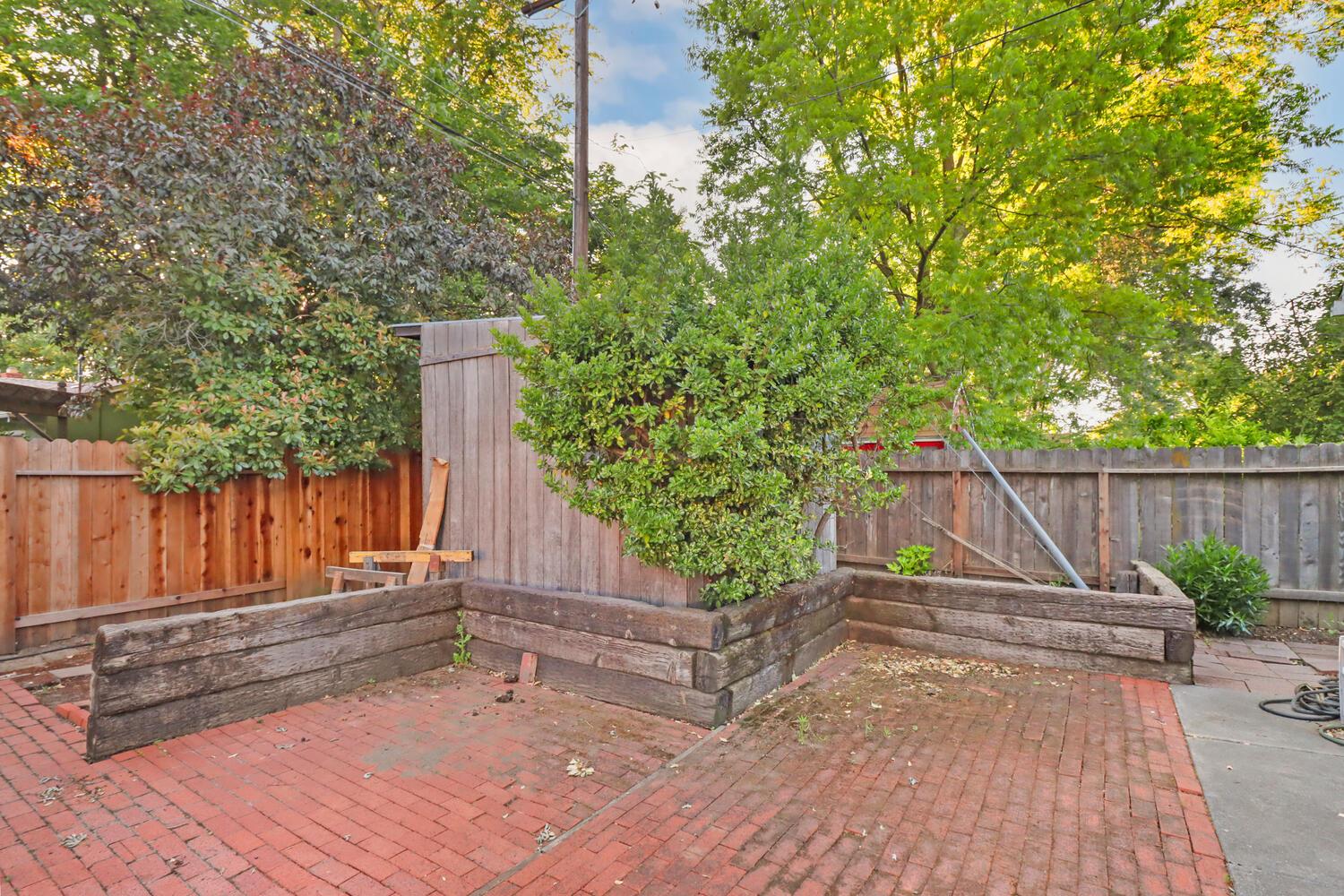 Detail Gallery Image 32 of 36 For 601 J St, Davis,  CA 95616 - 3 Beds | 2 Baths