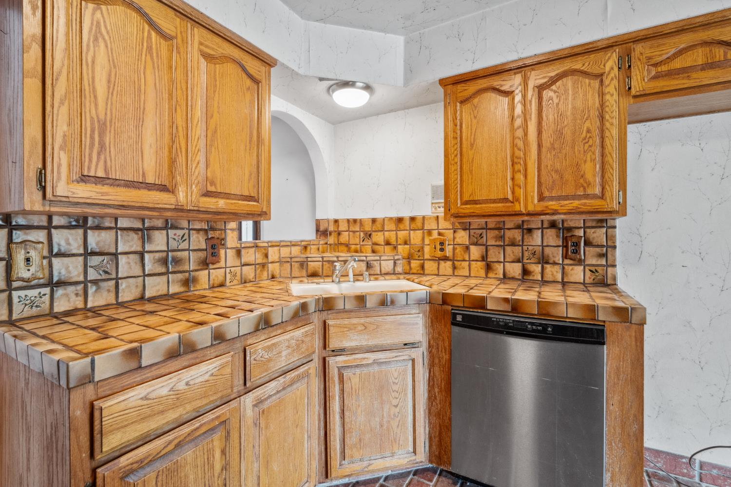 Detail Gallery Image 28 of 91 For 8518 Rolling Green Way, Fair Oaks,  CA 95628 - 4 Beds | 2/2 Baths