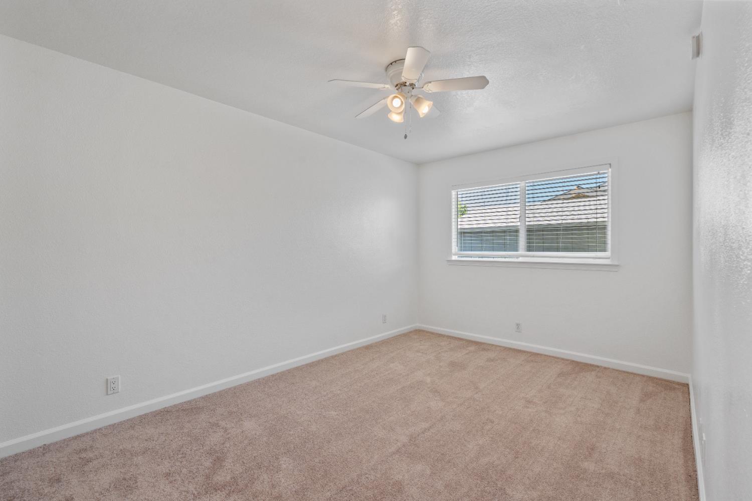 Detail Gallery Image 17 of 27 For 1387 Higton Street, Manteca,  CA 95336 - 3 Beds | 2 Baths