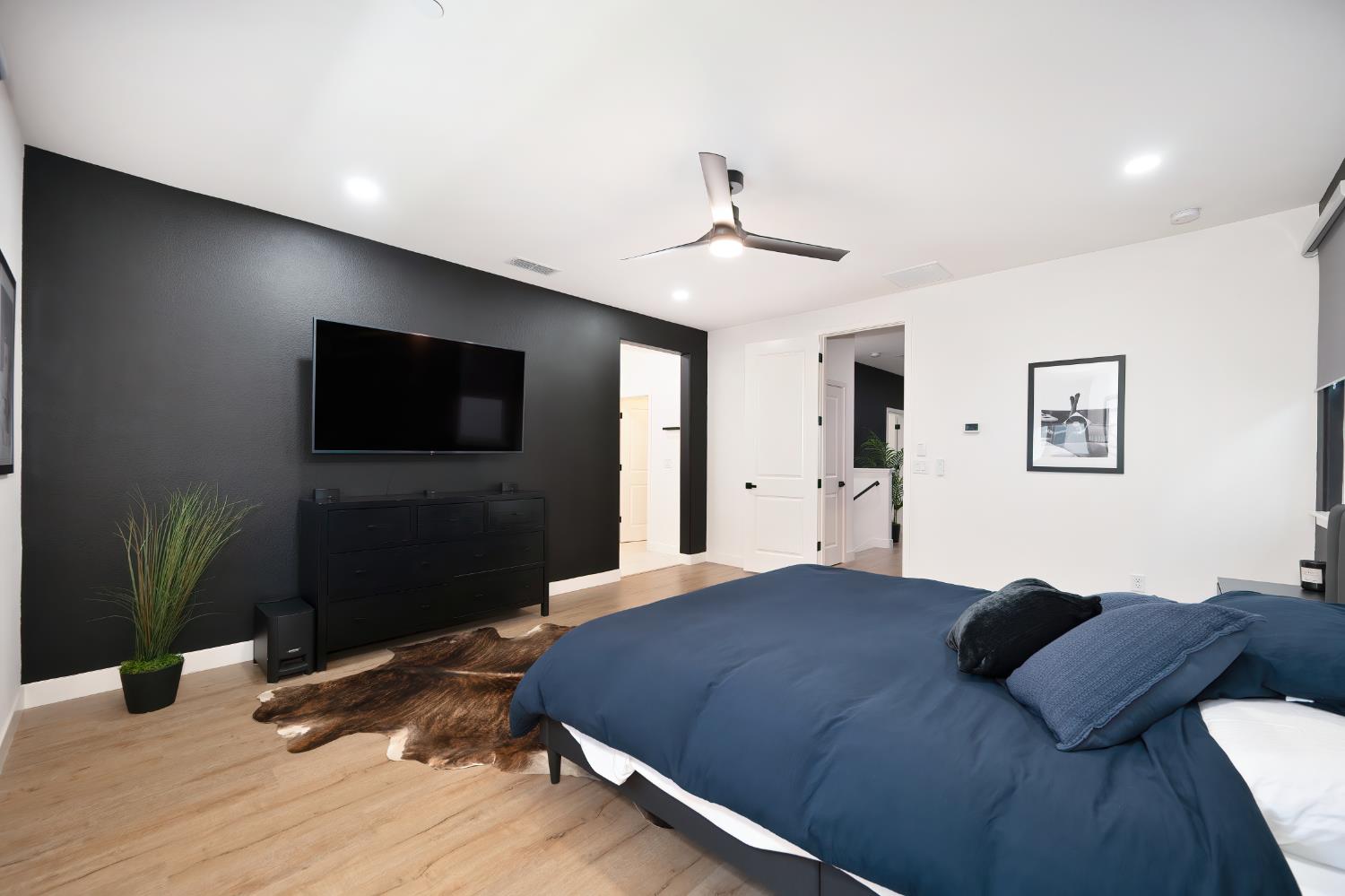 Detail Gallery Image 33 of 53 For 2372 Bastogne, Sacramento,  CA 95818 - 3 Beds | 2/1 Baths