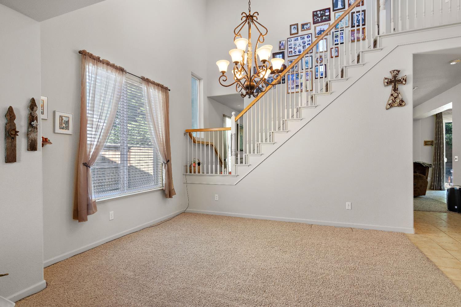 Detail Gallery Image 15 of 33 For 2316 Mendocino Dr, Oakdale,  CA 95361 - 4 Beds | 2/1 Baths