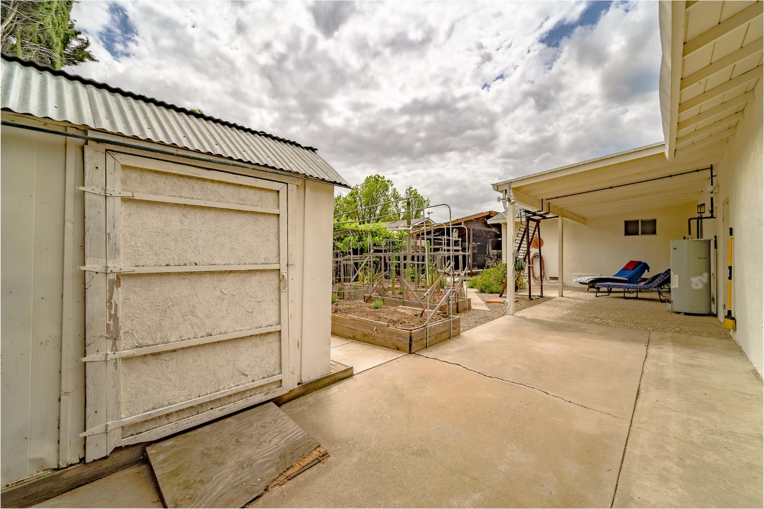 Detail Gallery Image 32 of 47 For 1828 Hermida Way, Modesto,  CA 95355 - 3 Beds | 2 Baths