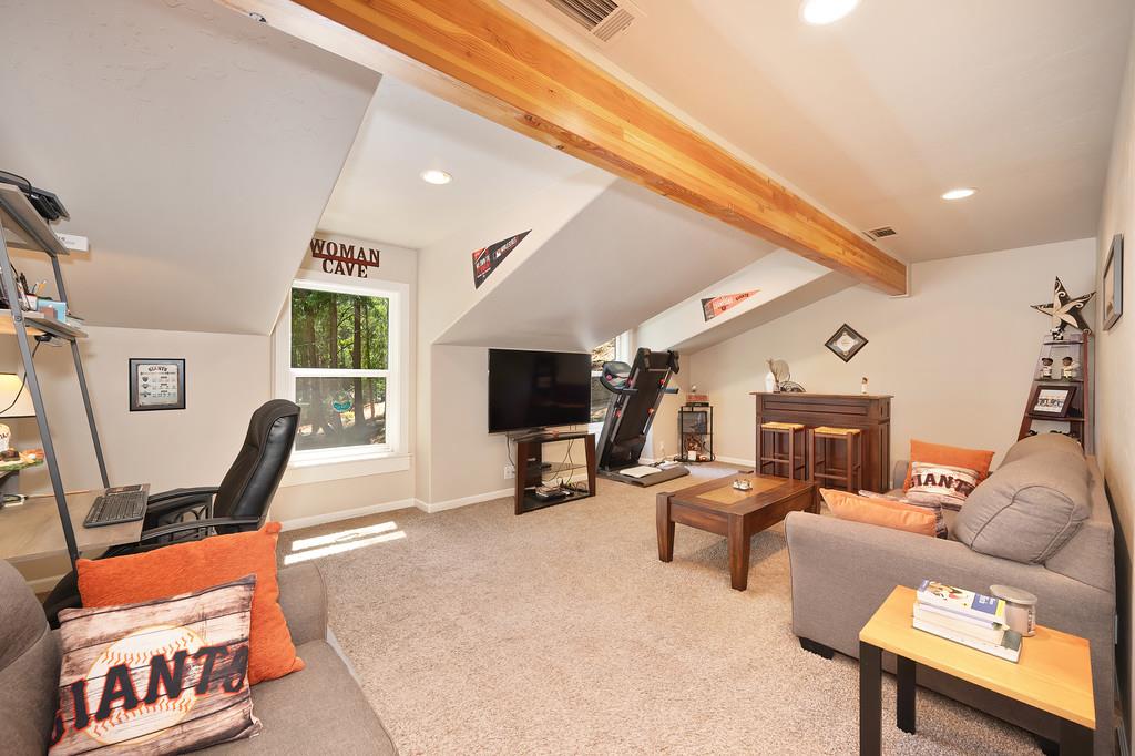 Detail Gallery Image 39 of 92 For 5321 Slalom Ln, Pollock Pines,  CA 95726 - 3 Beds | 2/1 Baths