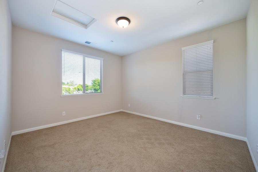 Detail Gallery Image 42 of 53 For 5416 Cannes Ct, Fair Oaks,  CA 95628 - 3 Beds | 2/1 Baths