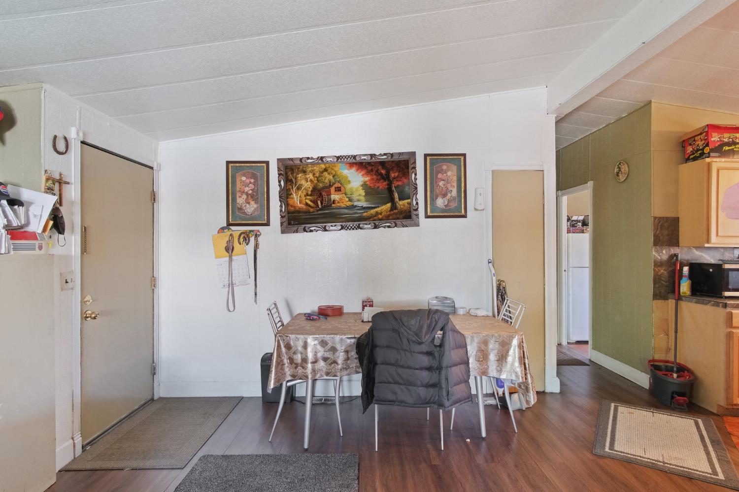 Detail Gallery Image 6 of 20 For 3939 Central Ave 60, Ceres,  CA 95307 - 3 Beds | 2 Baths