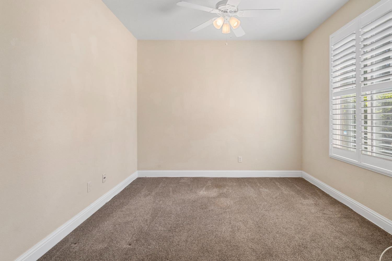 Detail Gallery Image 7 of 59 For 1587 Maple Valley St, Manteca,  CA 95336 - 2 Beds | 2 Baths