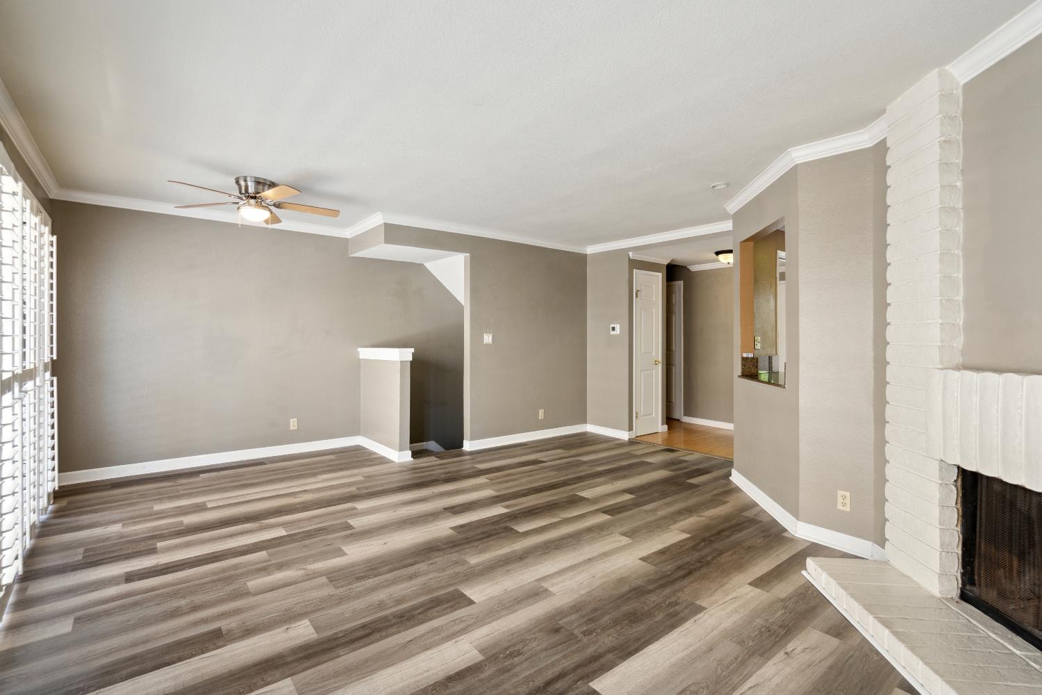 Detail Gallery Image 11 of 29 For 3028 Swallows Nest Dr, Sacramento,  CA 95833 - 2 Beds | 1/1 Baths