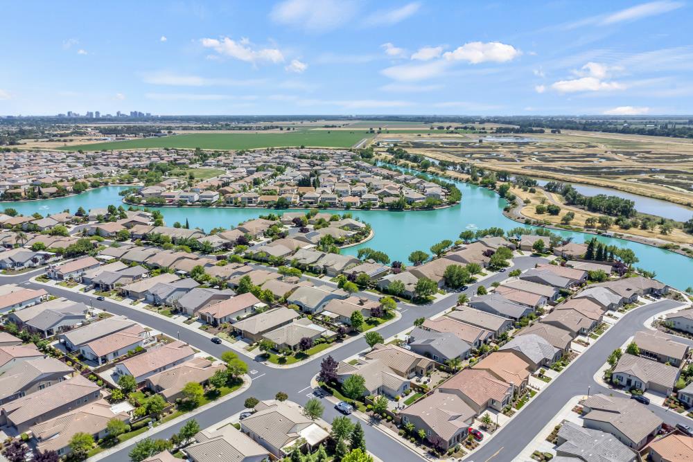 Detail Gallery Image 34 of 37 For 4380 Hovnanian Dr, Sacramento,  CA 95834 - 2 Beds | 2 Baths