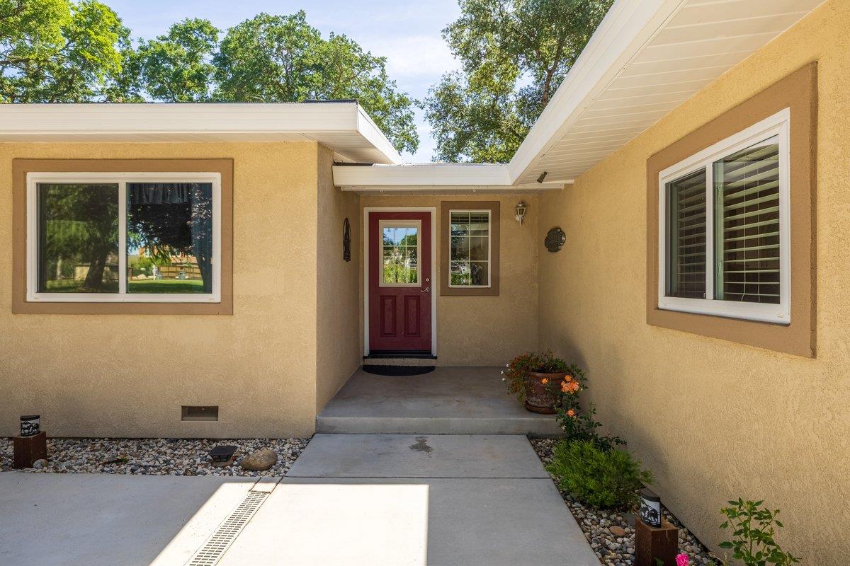 Detail Gallery Image 7 of 56 For 4325 Dias Ln, Loomis,  CA 95650 - 3 Beds | 2 Baths