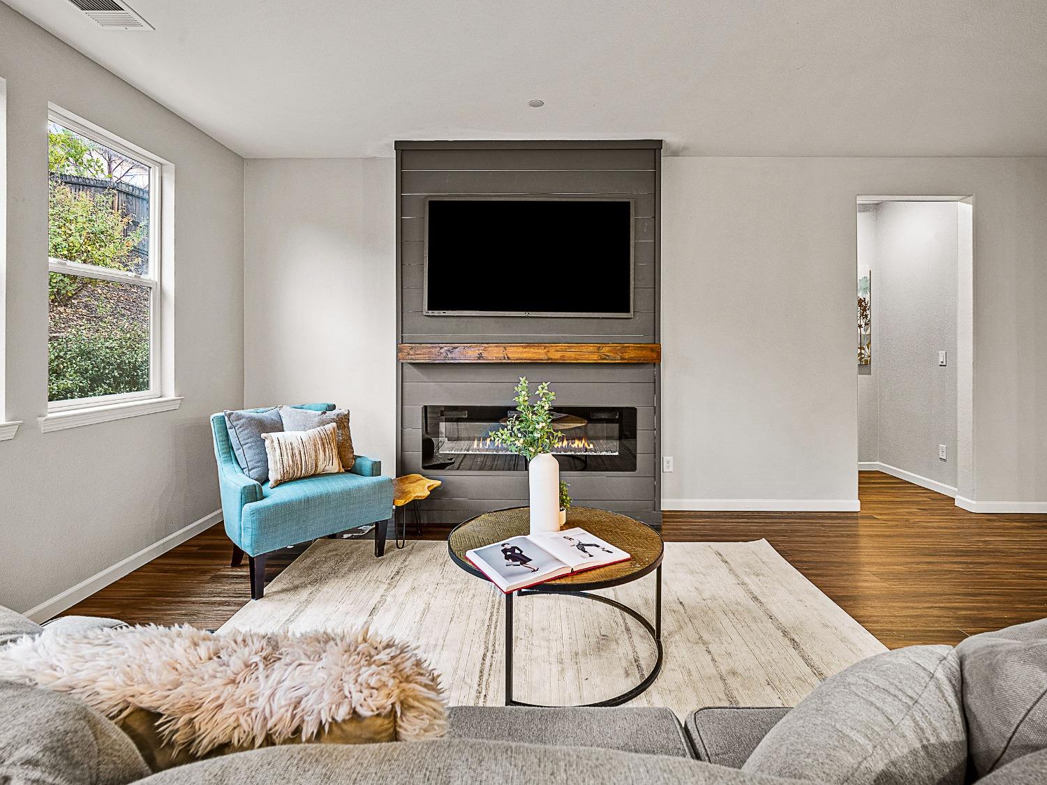 Detail Gallery Image 5 of 63 For 3223 Haskell Way, El Dorado Hills,  CA 95762 - 4 Beds | 2/1 Baths