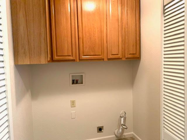 Detail Gallery Image 6 of 23 For 426 Flower St, Turlock,  CA 95380 - – Beds | – Baths