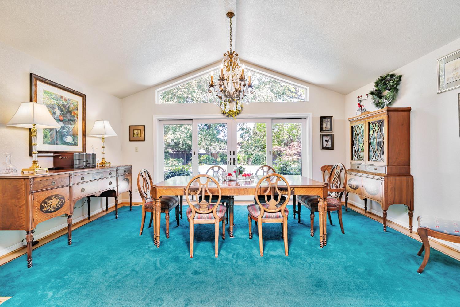 Detail Gallery Image 10 of 37 For 1625 Gary Way, Carmichael,  CA 95608 - 3 Beds | 2/1 Baths