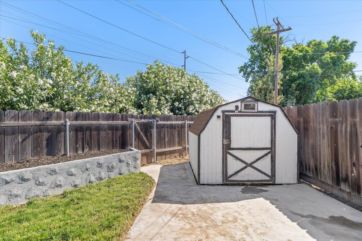Detail Gallery Image 43 of 47 For 1022 Calder Ct, Modesto,  CA 95350 - 3 Beds | 2 Baths