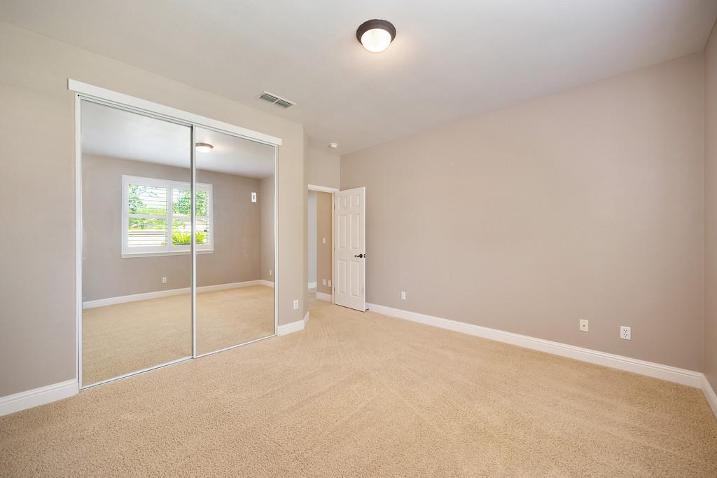 Detail Gallery Image 46 of 78 For 10317 Hite Cir, Elk Grove,  CA 95757 - 5 Beds | 3 Baths