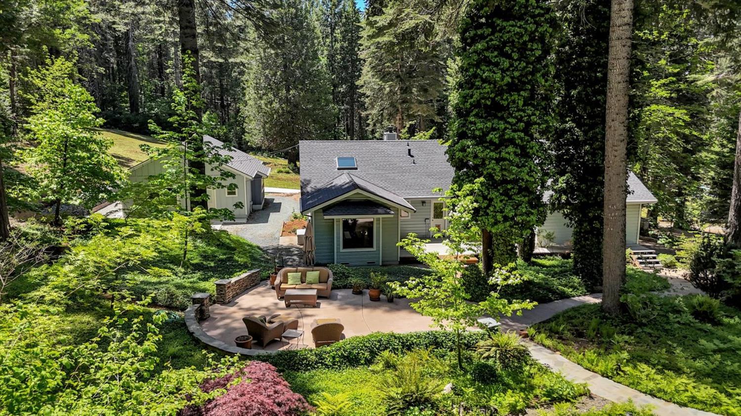 Detail Gallery Image 1 of 88 For 12756 Lonesome Dove Trl, Nevada City,  CA 95959 - 3 Beds | 2 Baths
