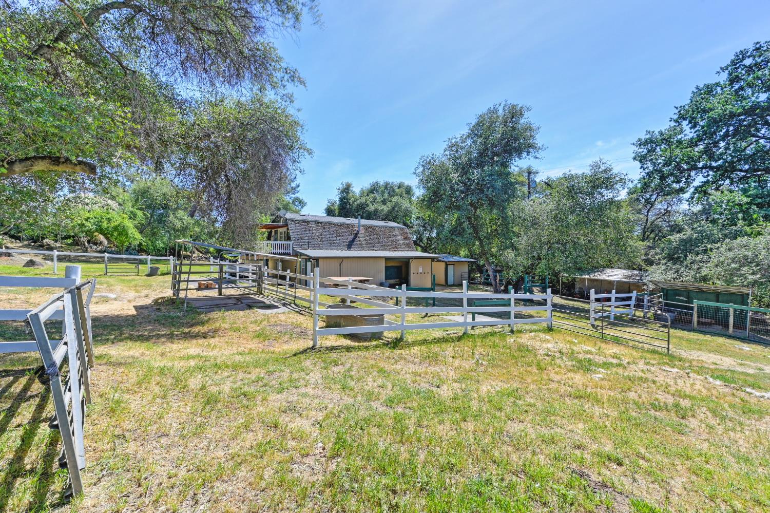 Detail Gallery Image 81 of 97 For 4141 Prospector Rd, Loomis,  CA 95650 - 4 Beds | 2 Baths