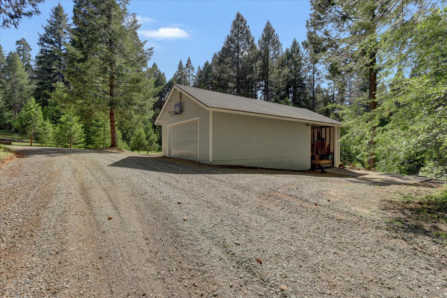 Detail Gallery Image 71 of 88 For 12756 Lonesome Dove Trl, Nevada City,  CA 95959 - 3 Beds | 2 Baths