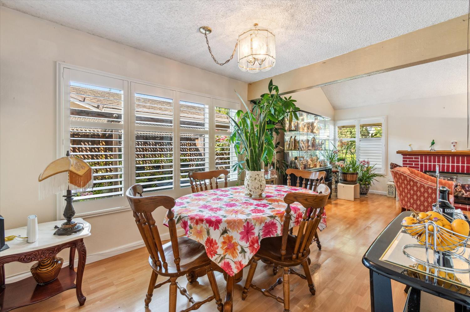 Detail Gallery Image 7 of 32 For 4852 Nadine Ct, Union City,  CA 94587 - 3 Beds | 2/1 Baths