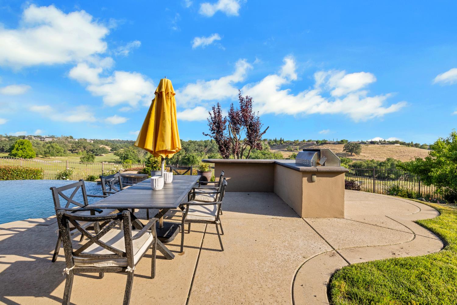 Detail Gallery Image 49 of 62 For 3981 Monteverde Dr, Lincoln,  CA 95648 - 4 Beds | 2/2 Baths