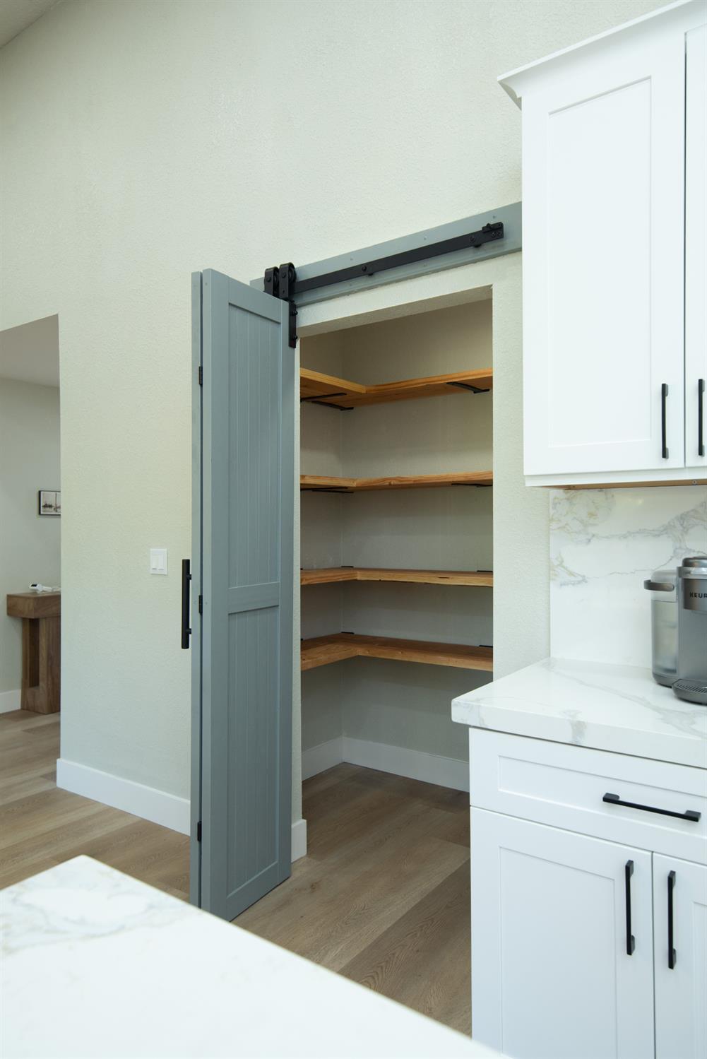 Detail Gallery Image 16 of 36 For 892 River Bluff Dr, Oakdale,  CA 95361 - 3 Beds | 2 Baths